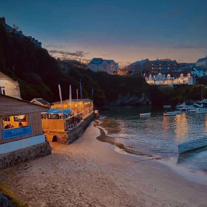 Gorgeous House In Newquay Walking Distance From Fistral Beach New Quay Exterior foto
